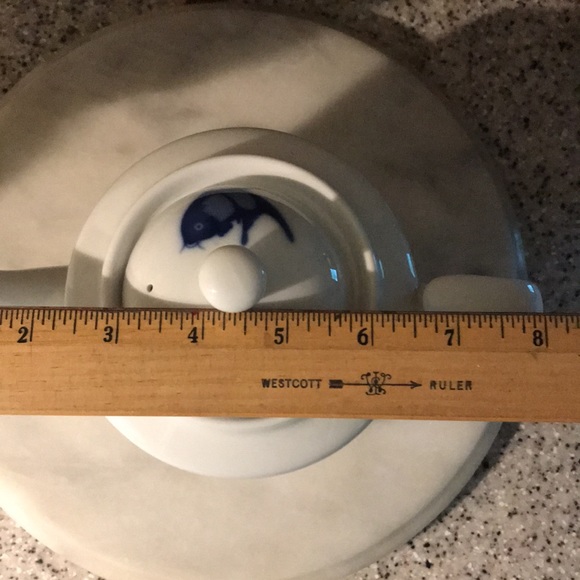 Blue and white china teapot - Picture 10 of 15